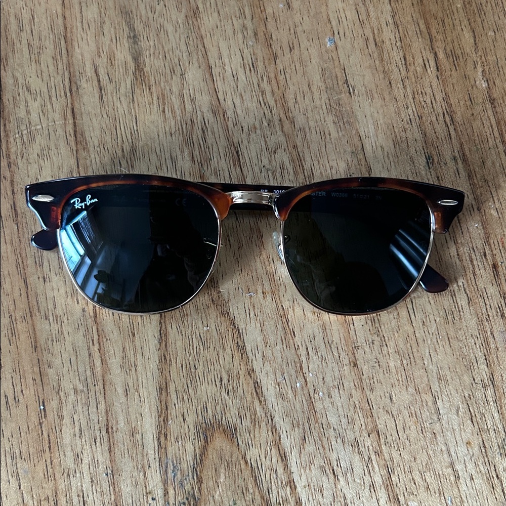 Ray-Ban Clubmaster Sunglasses